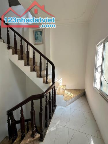 Bán nhà phố Yên Hoà x 40m2 x mt 4.5m nhỉnh 6 Tỷ - 1