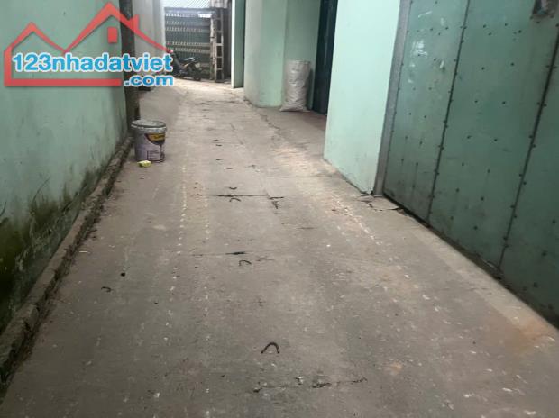 HÀNG XÓM ĐÔNG ANH NGAY CẠNH CÔNG VIÊN NGUYỄN VĂN CỪ  
Phù Khê đông Phù Khê Từ Sơn 
Diện - 2