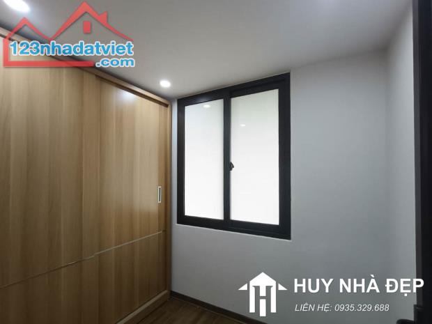 BÁN NHÀ TT THÀNH CÔNG - BA ĐÌNH - DIỆN TÍCH 32M2 - GIÁ 2.55 TỶ - KHU VỰC TRUNG TÂM - MẶT N - 3