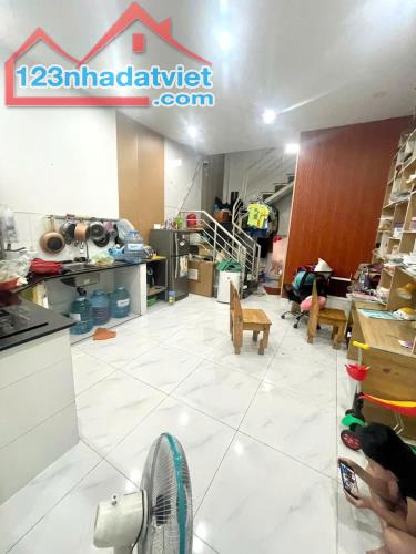 Bán nhà Mặt tiền đường Tân Sơn -  Quang Trung, Q. Gò Vấp, 4x19m, Cấp 4 tiện xây, 11.9 tỷ. - 3