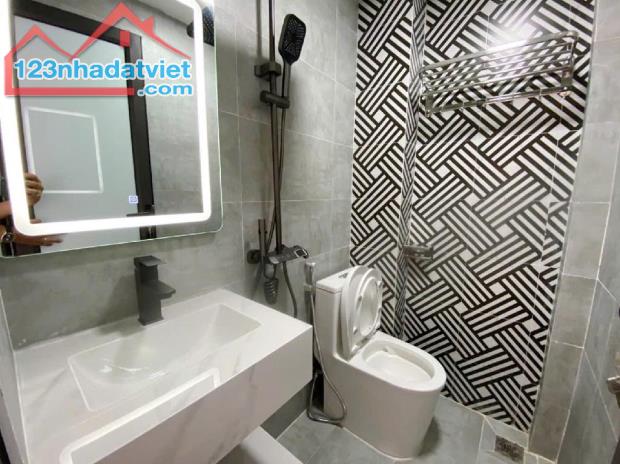 SIÊU HIẾM NGÕ HÒA BÌNH – ĐỐNG ĐA,30m, 4T, TẶNG LẠI FULL NỘI THẤT ĐẸP LUNG LINH, GẦN PHỐ, - 5