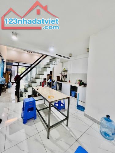 ✅ HẺM 3M NGUYỄN OANH, P.17 GV 🏤 DT 40m2. Đúc thật Trệt 1 lầu btct - 1