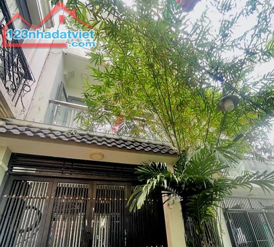 Nhà mới Tân Hưng Quận 7, 4 tầng chỉ hơn 6 tỷ