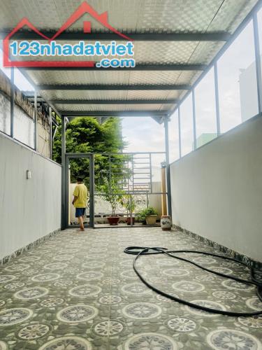 Bán nhà Khu Bắc Hải Quận 10, 42m2 HXH 3 tầng chỉ 5.6 tỷ. - 3