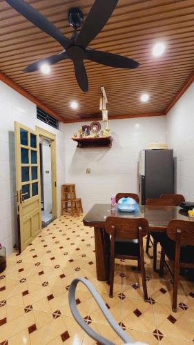 PHÂN LÔ HOÀNG CẦU - ÔTÔ ĐỖ CỬA - GẦN HỒ - VƯỜN HOA - Ở SƯỚNG 39m2, 4 tầng, 5mt, giá 13tỷ - 3