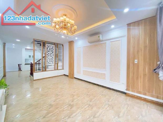 BÁN NHÀ LIỀN KỀ LA KHÊ HÀ ĐÔNG, PHÂN LÔ VỈA HÈ, KINH DOANH ĐỈNH, DT:60M2, GIÁ 13,4 TỶ - 2