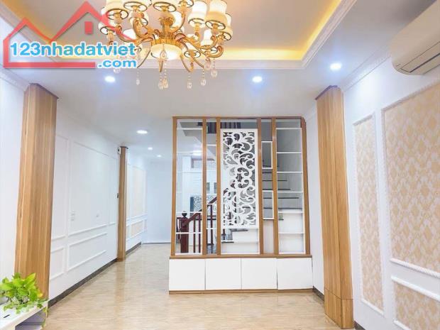 BÁN NHÀ LIỀN KỀ LA KHÊ HÀ ĐÔNG, PHÂN LÔ VỈA HÈ, KINH DOANH ĐỈNH, DT:60M2, GIÁ 13,4 TỶ - 4