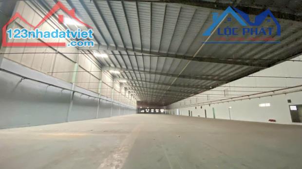 Cho thuê nhà Xưởng trong KCN Tam Phước diện tích 8000m2 giá chỉ 3,5 đô/m2