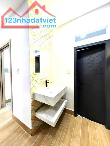 Mặt phố Nguyễn Văn Trỗi Phương Liệ T.Xuân 50m, 5T, lô góc, k.doanh, 3 thoáng, chỉ 13.9tỷ - 1