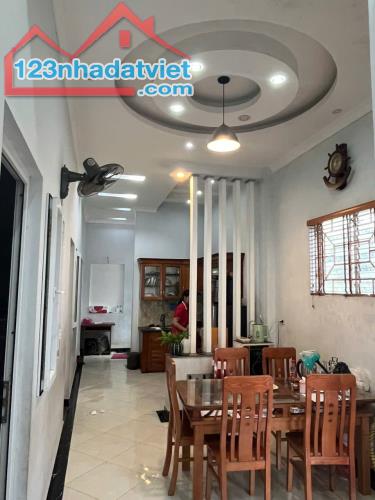 CHÍNH CHỦ BÁN NHÀ ĐẤT TP VĨNH YÊN, VÌNH PHÚC GIÁ 2.2 TỶ 121 M2. - 2