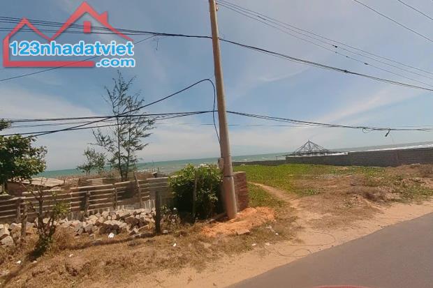 Bán đất MT đường nhựa ven biển Lạc Long Quân chủ lên thổ cư xong ngợp Tiến Thành PT Nova