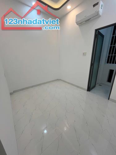 Nhà 2 tầng đường Hoà Trung - Vĩnh Hoà,Nha Trang. 💰Giá : 2tỷ250 - 2