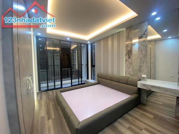 Bán Nhà , Phan Đình Giót, Thanh Xuân  32M x 5 Tầng nhà mới Koong, Giá chào 6,99tỷ - 3