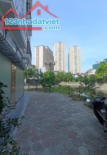 Bán nhà đẹp 32m2, 5 tầng về ở ngay, view CC Nam Đô, gần mặt đường Sông Sét - Trương Định