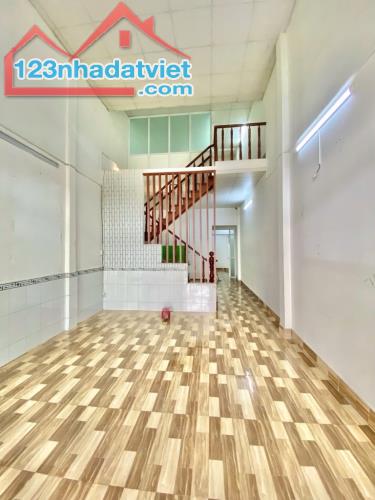 Bán nhà Lê Văn Quới, Bình Tân, 4x16.5m (66m2),2 tầng,hoàn công đủ, giá chỉ 4tỷ2.0901013009 - 1