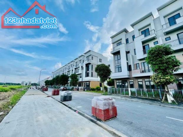 Chính chủ bán shophouse 4 tầng, vị trí vàng, giá thoả thuận hâpd dẫn - 1