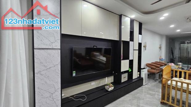 BÁN NHÀ 6 TẦNG THANG MÁY ĐƯỜNG Ô TÔ RỘNG, NỘI THẤT ĐẸP, GẦN PHỐ MINH KHAI, VỊ TRÍ ĐẸP. - 5