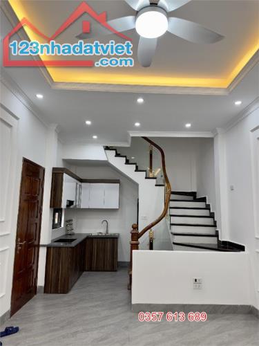 Bán nhà Phúc Lợi, MỚI TINH, MỘT nhà ra Ô TÔ, ngõ THÔNG, 5 tầng, 30m2, giá chỉ nhỉnh 4 tỷ - 1