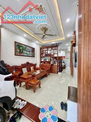 CHỦ GỞI BÁN NHÀ ĐẸP TRỆT 2LẦU DTSD: 200M2 THIẾT KẾ TÂN CỔ ĐIỂN KDC HÓA AN. GIÁ CHỈ 3 TỶ 7 - 3