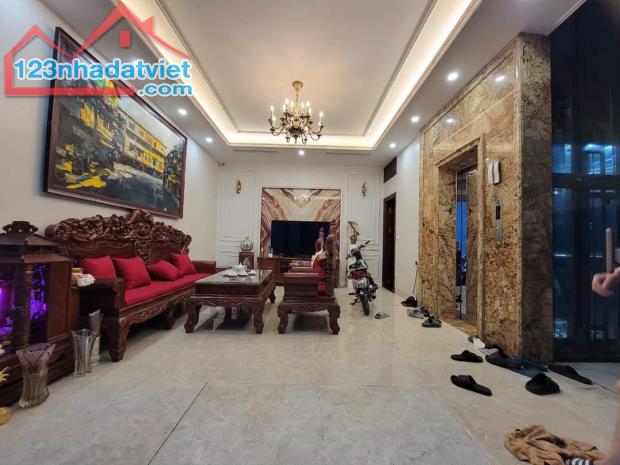 23,5 tỷ có nhà Trần Quang Diệu 62m2 8T thang máy MT 4.5m văn phòng kinh doanh ViP - 2