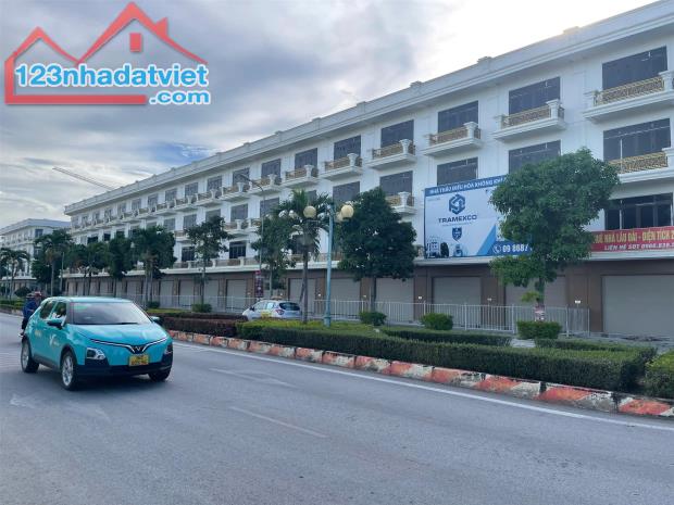 SHOPHOUSE MẶT ĐẠI LỘ, PHIÊN BẢN GIỚI HẠN, SẴN SỔ. KĐT XUÂN HƯNG TP.THANH HÓA.  CĐT: 0966 - 4