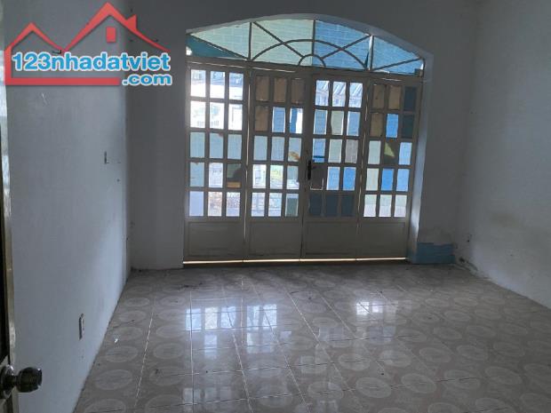 🏠NHÀ 4 TẦNG BÁN DT 4,1*22 m= 98M2 NHÀ 4 LẦU NGAY CHỢ T N BÌNH CHỈ 8 TỶ    🏠NHÀ NGAY CHỢ