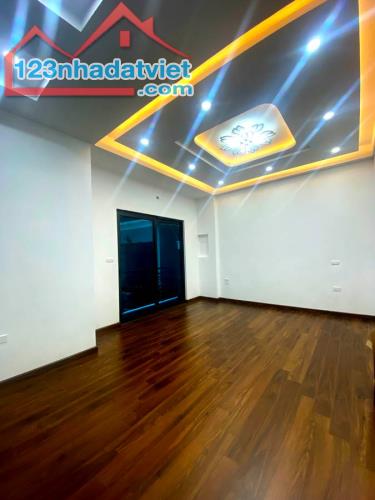 BÁN NHÀ 6 TẦNG THANG MÁY, TRUNG TÂM ĐỐNG ĐA - DIỆN TÍCH 52M², MẶT TIỀN 4M - GIÁ 9.5 TỶ - 3