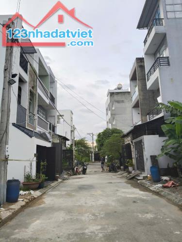 GẦN LIÊN PHƯỜNG GIÁ CÒN RẺ NHẤT CHỈ CÓ SAMSUNG VILLAGE BƯNG ÔNG THOÀN, SÁT VÀNH ĐAI 2 - - 2