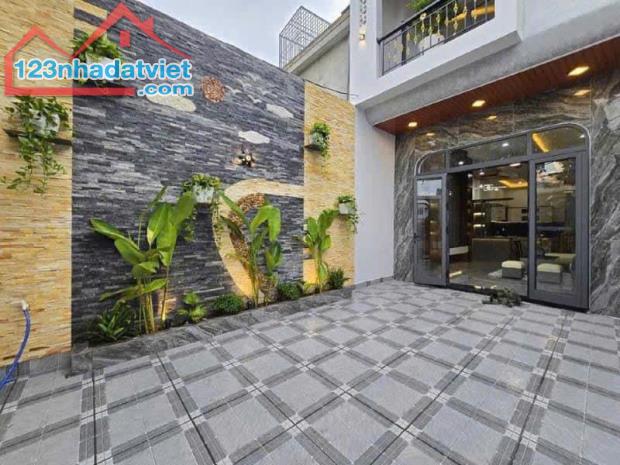 Vị Trí Đẹp , Giao Thông Thuận Tiện – 50m2 – Oto Trước Cửa ngay Đại Thành .10p ra ĐL Thăng - 1