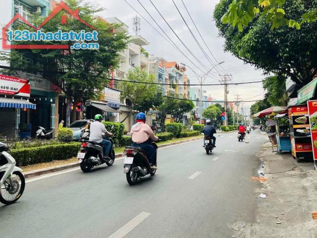 Anh hai tôi  cần bán gấp nhà Khu Dân Cư Bình Điền 70m2 giá 1 tỷ 260 triệu - 4