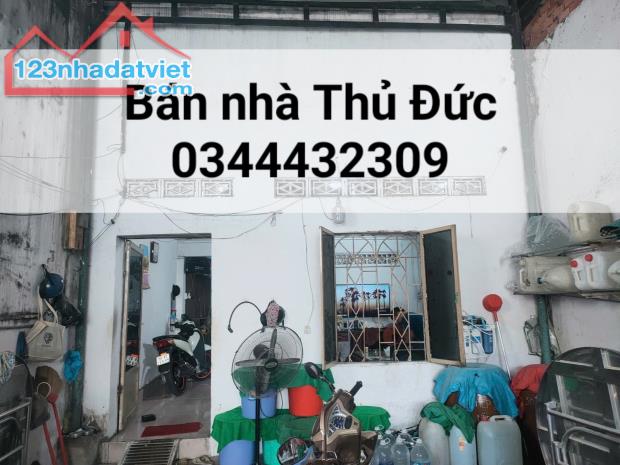 Bán nhà Thủ Đức, Mặt tiền, Đỗ Xuân Hợp, Ngay Cao Đẳng Công Thương, 120 m2, Chỉ 90tr/m2