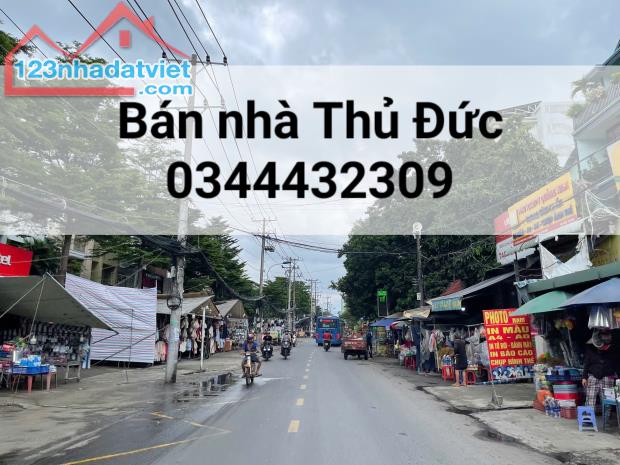 Bán nhà Thủ Đức, Mặt tiền, Đỗ Xuân Hợp, Ngay Cao Đẳng Công Thương, 120 m2, Chỉ 90tr/m2 - 1