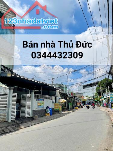 Bán nhà Thủ Đức, Mặt tiền, Đỗ Xuân Hợp, Ngay Cao Đẳng Công Thương, 120 m2, Chỉ 90tr/m2 - 2