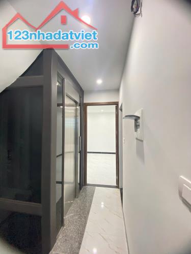BÁN NHÀ MẶT PHỐ. THANG MÁY CHỈ 11,5 TỶ TẠI TỨ HIỆP, THANH TRÌ, HÀ NỘI - 4