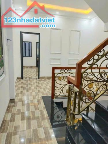 HẠ GIÁ MẶT TIỀN ĐƯỜNG CỐNG QUỲNH PHƯỜNG PHẠM NGŨ LÃO QUẬN 1 TP HCM - 1