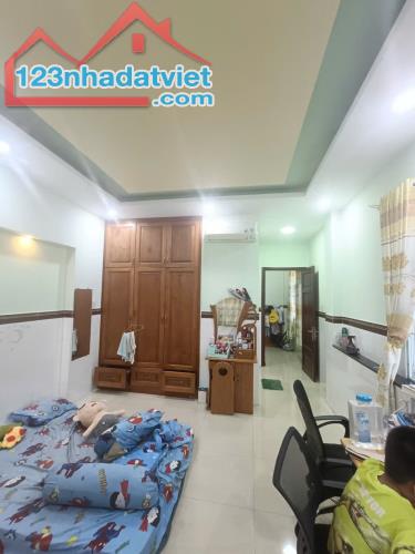 NHÀ BÁN BÌNH TÂN - MT ĐƯỜNG SỐ 18A - KHU GÒ XOÀI - 48M2 - 5 TẦNG - ĐƯỜNG XE TẢI - GIÁ 5,8 - 3