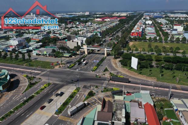 Bán đất tặng nhà kinh doanh và cho thuê khu công nghiệp Bàu Bàng