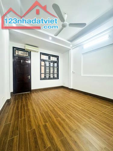 Phân lô Láng, 2 thoáng ô tô tránh, gara,ở sướng, 46m 5 tầng 4m mặt, Giá 12.1 tỷ 0796193699 - 2