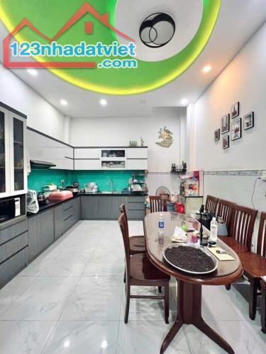 MỚI TINH - 55M2 ( 4.2 ×14 ) - 3 TẦNG - 4PN - HẺM 7M - BÌNH TRỊ ĐÔNG A NỐI DÀI HL2 - 4T - 2