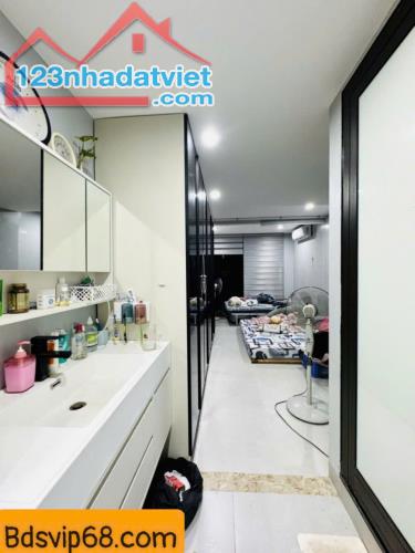 Bán nhà mặt ngõ đường Giáp Nhất, ô tô đỗ cửa 40m2 nhà đẹp 7 tầng, thang máy giá 10.8 tỷ - 4