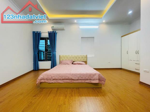 💥Cự Lộc, Thanh Xuân, Hàng Xóm Royal, 30m Ra Mặt Phố, Full Nội Thất, DT37m2x5T, Giá 5.8 Tỷ