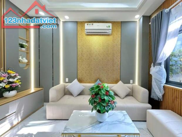 Nhà ngon, Huỳnh Tấn Phát, PMH, Q7, gần 40M2, nhỉnh 3.8T - 3