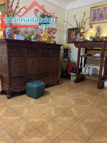 PHÂN LÔ BÀN CỜ - VỈA HÈ - TRUNG TÂM QUẬN HAI BÀ TRƯNG - 50M2 - 4 NGỦ - MẶT TIỀN 5M - 2