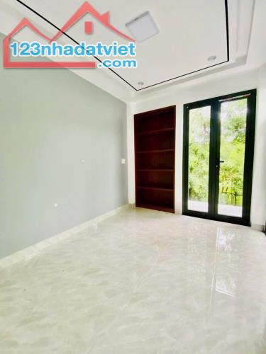 Villa sân vườn 2 tầng kiệt 69 Lê Ngô Cát - gần Trường Tiểu Học Thủy Xuân - 3