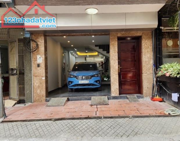 Bán nhà phố Dương Khuê, 61m² phân lô gara ô tô kinh doanh đỉnh chóp, 26.5 tỷ