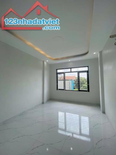 Bán nhà cạnh khu đô thị Đô Nghĩa Hà Đông, dt 60m2, ô tô đỗ cửa, có 3.6 tỷ vào ở luôn - 3