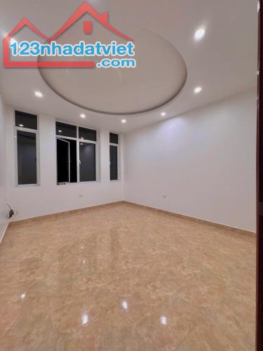 🏡Siêu phẩm nhà 3 tầng mặt ngõ kinh doanh nhỏ lẻ phố chợ Hàng - 3