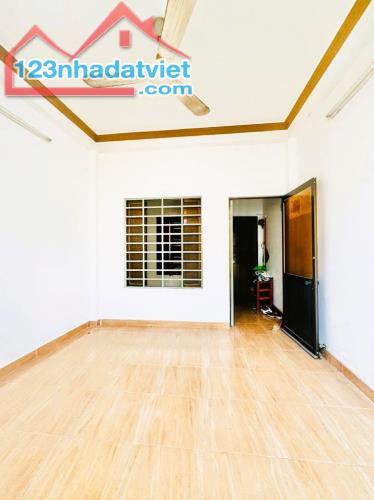 NHANH THÌ CÒN, 4 TẦNG, DT 39 M2 (3,5 x 11), KHU VIP PHỐ ẨM THỰC PHAN XÍCH LONG, PHÚ NHUẬN. - 3