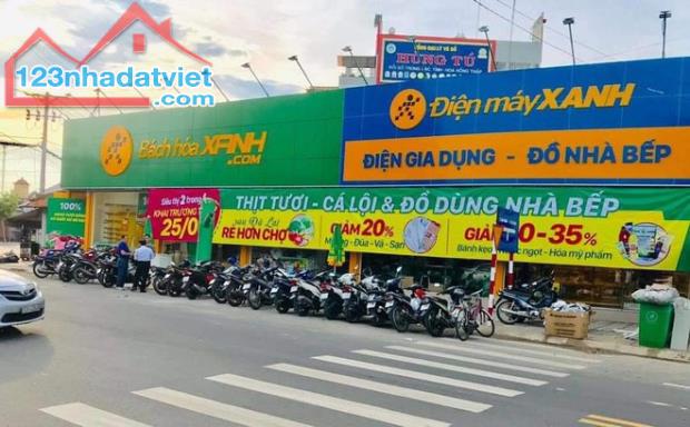 HỤT TIỀN XÂY NHÀ, BÁN HẾT LÔ ĐẤT (1050M2-GIÁ 300TR) NGAY THỊ XÃ, DÂN HIỆN HỮU, ĐƯỜNG 18M - 2