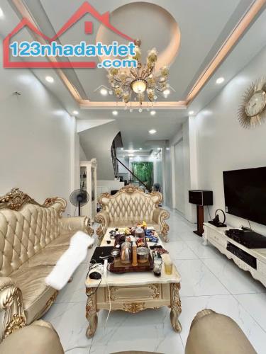 Nhà bán 4 tầng Đông Bắc, Tân Chánh Hiệp, Q12, 58 m2, 5 tỷ 950